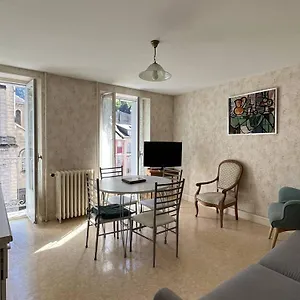 apartment-residence-les-sources-7.midi-pyreneeshotels.com/