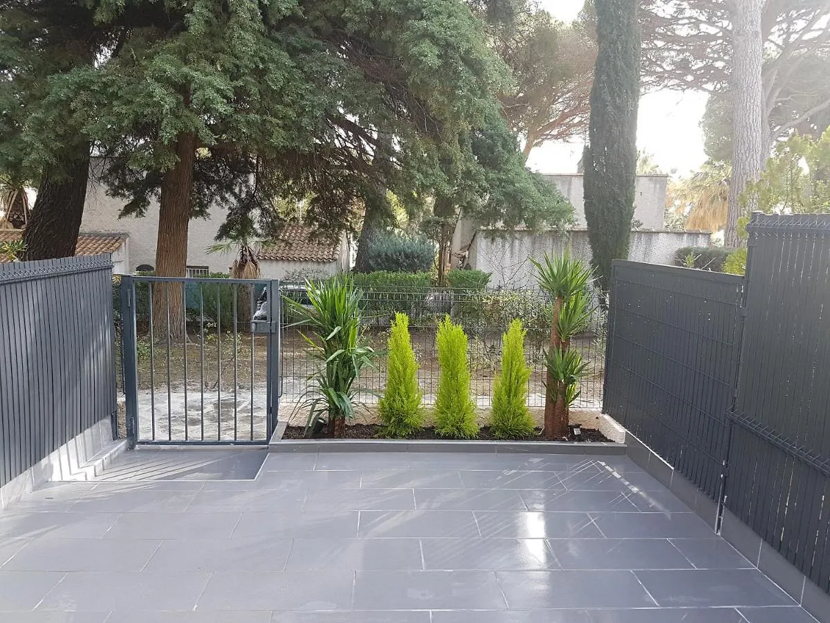Studio Andrea D2 Saint-Cyr-sur-Mer 0*,  Francja